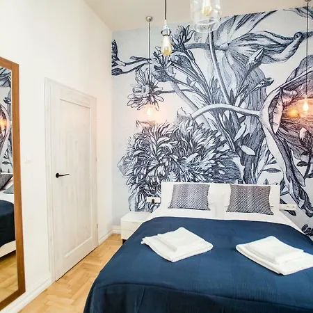Apartament Cozy Place In Jewish District Pl. Wolnica,