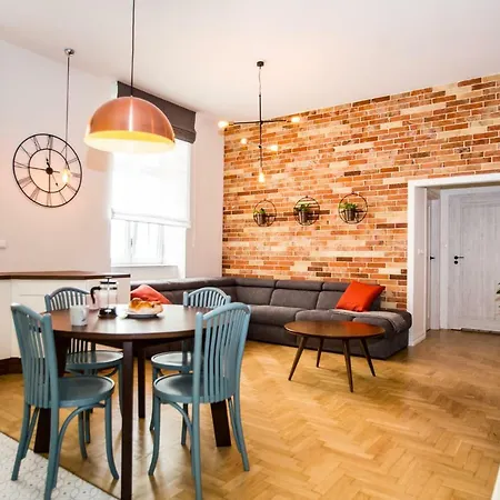 Apartament Cozy Place In Jewish District Pl. Wolnica,